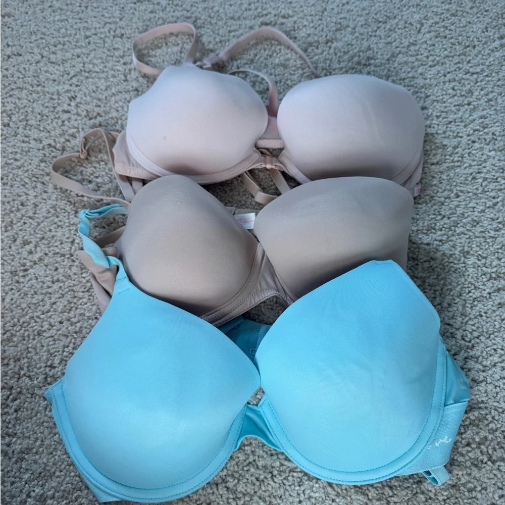 Lot of 3 Pink Victoria Secret Bras 34 c blue nude tan push up - Picture 1 of 12